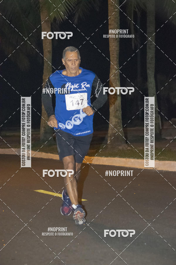 Buy your photos of the eventNight Run 5K 10K Praia Grande on Fotop