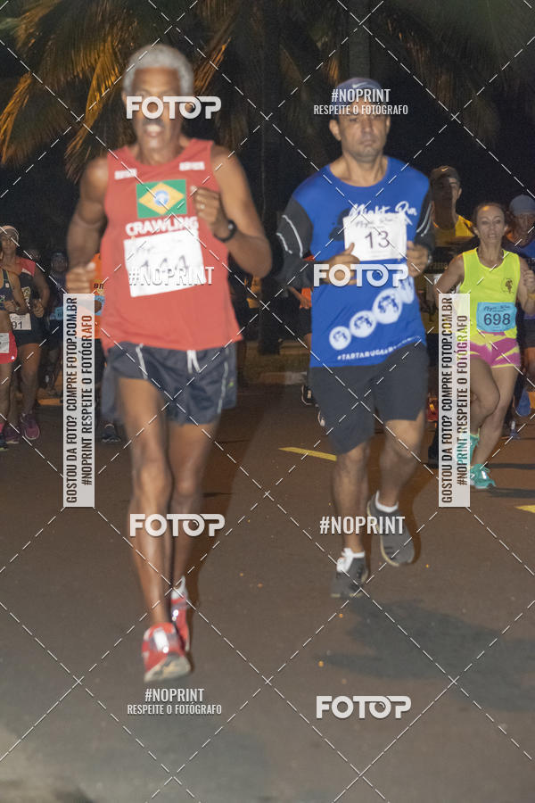Buy your photos of the eventNight Run 5K 10K Praia Grande on Fotop