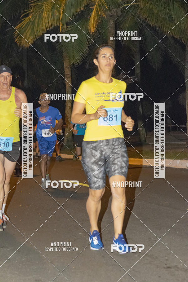 Buy your photos of the eventNight Run 5K 10K Praia Grande on Fotop