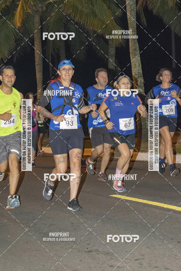 Buy your photos of the eventNight Run 5K 10K Praia Grande on Fotop