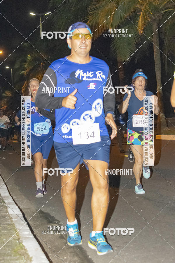 Buy your photos of the eventNight Run 5K 10K Praia Grande on Fotop