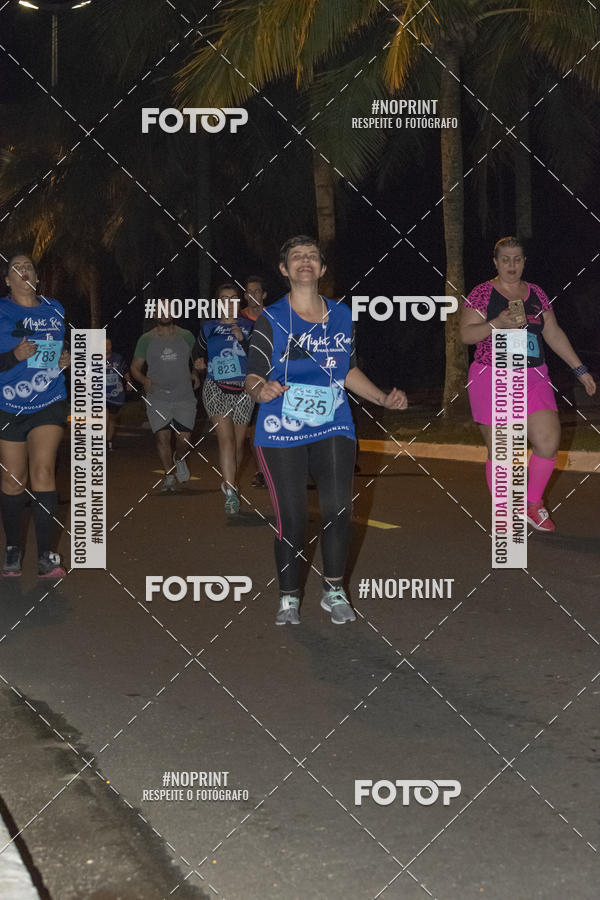 Buy your photos of the eventNight Run 5K 10K Praia Grande on Fotop