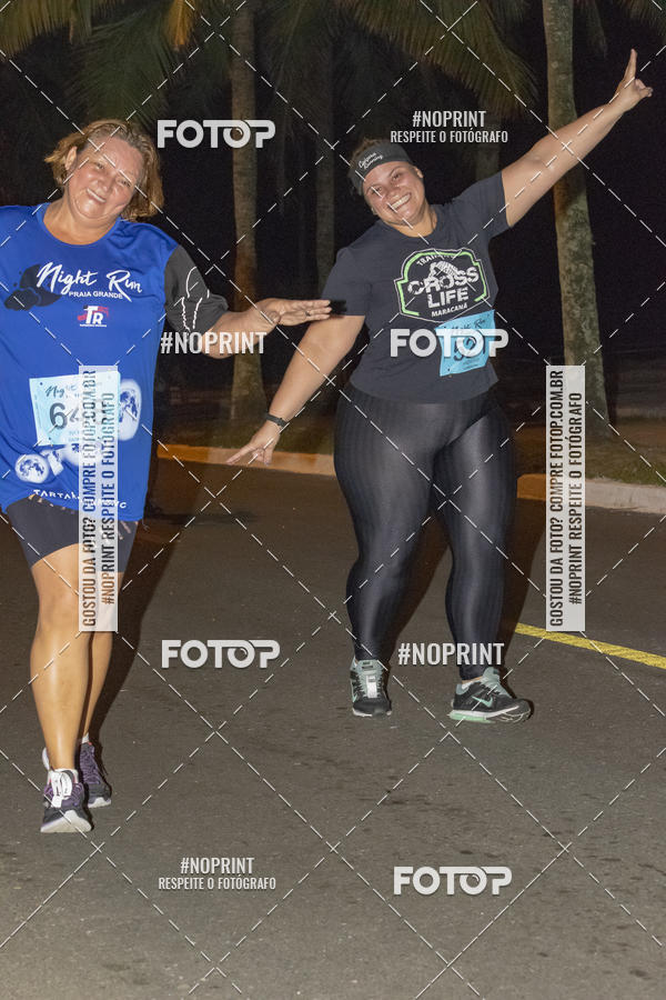 Buy your photos of the eventNight Run 5K 10K Praia Grande on Fotop