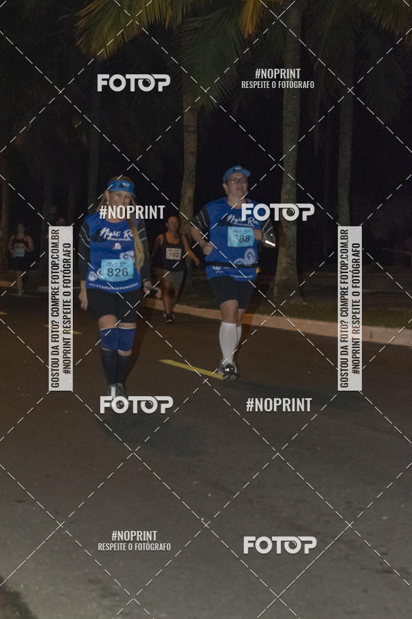 Buy your photos of the eventNight Run 5K 10K Praia Grande on Fotop
