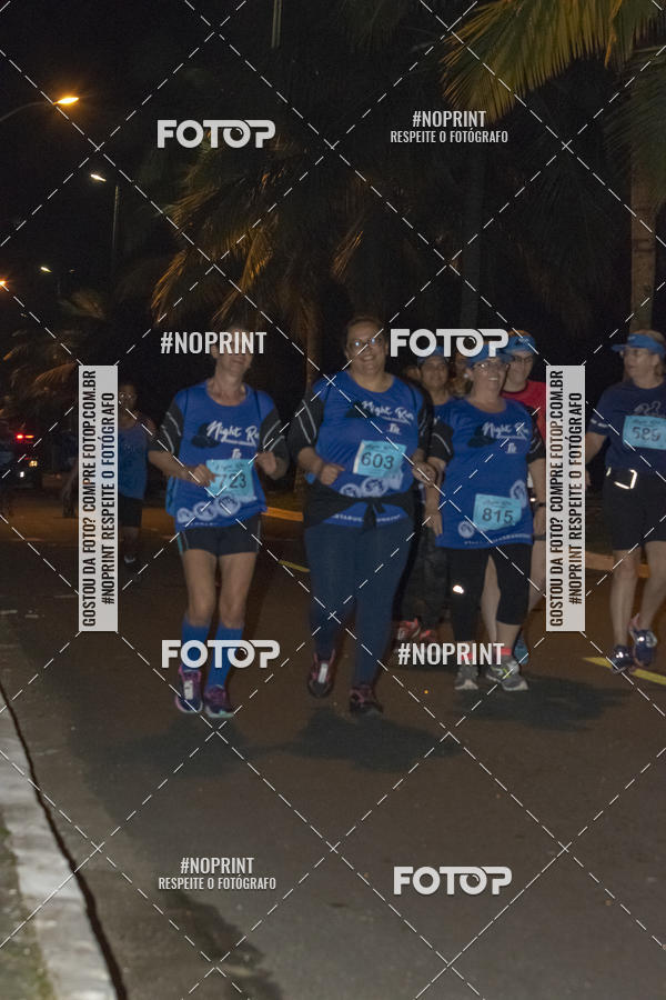 Buy your photos of the eventNight Run 5K 10K Praia Grande on Fotop