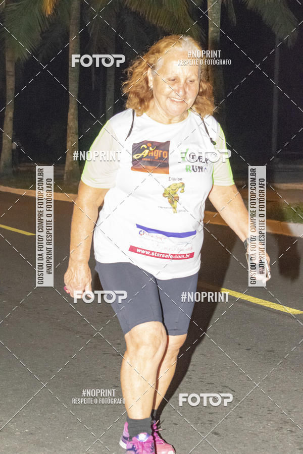 Buy your photos of the eventNight Run 5K 10K Praia Grande on Fotop