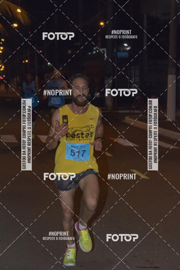 Buy your photos of the eventNight Run 5K 10K Praia Grande on Fotop