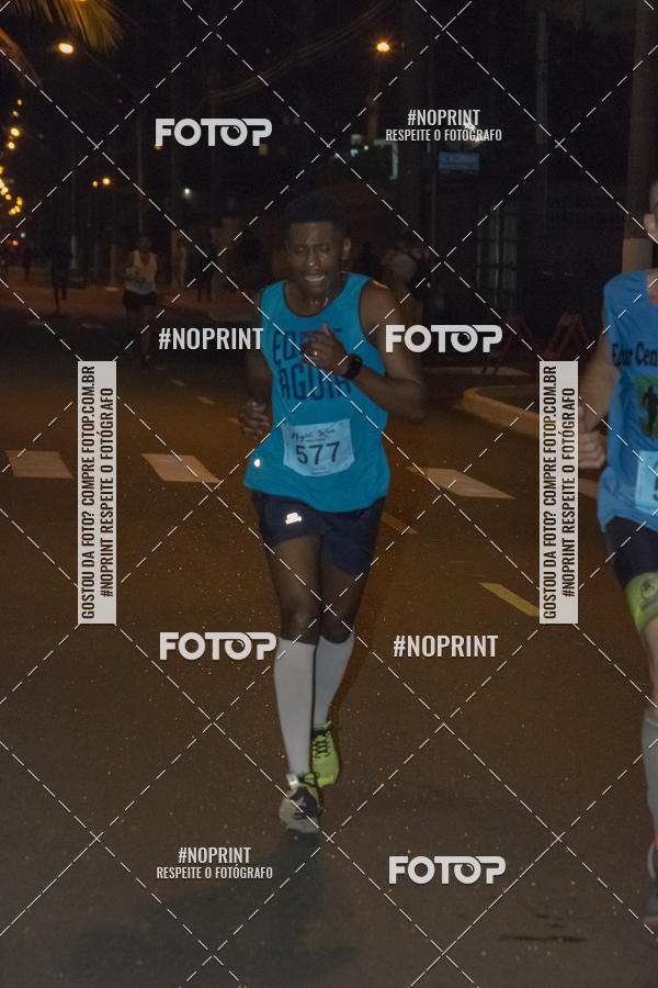 Buy your photos of the eventNight Run 5K 10K Praia Grande on Fotop