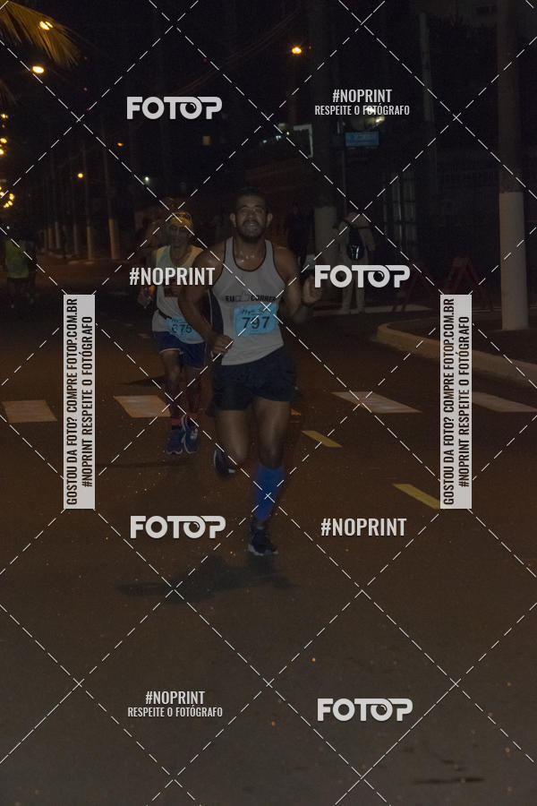 Buy your photos of the eventNight Run 5K 10K Praia Grande on Fotop