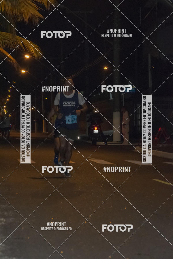 Buy your photos of the eventNight Run 5K 10K Praia Grande on Fotop