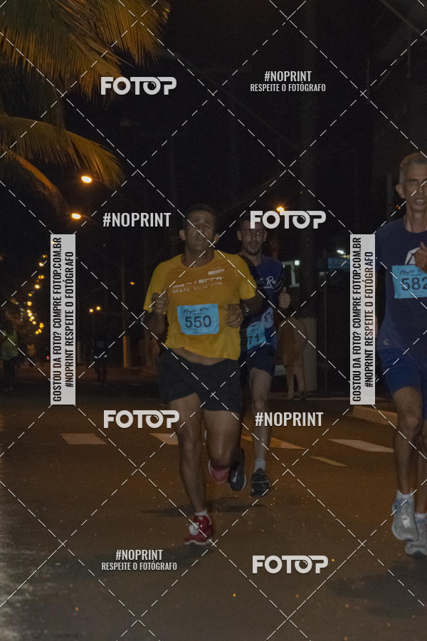 Buy your photos of the eventNight Run 5K 10K Praia Grande on Fotop