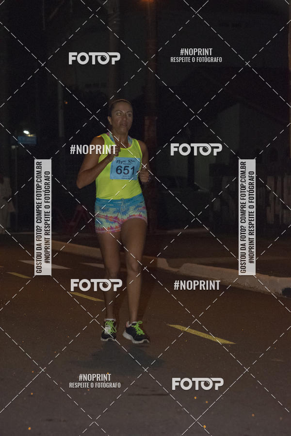 Buy your photos of the eventNight Run 5K 10K Praia Grande on Fotop