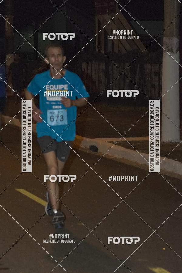 Buy your photos of the eventNight Run 5K 10K Praia Grande on Fotop