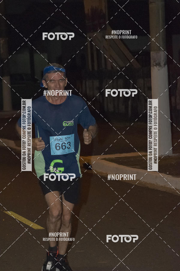Buy your photos of the eventNight Run 5K 10K Praia Grande on Fotop