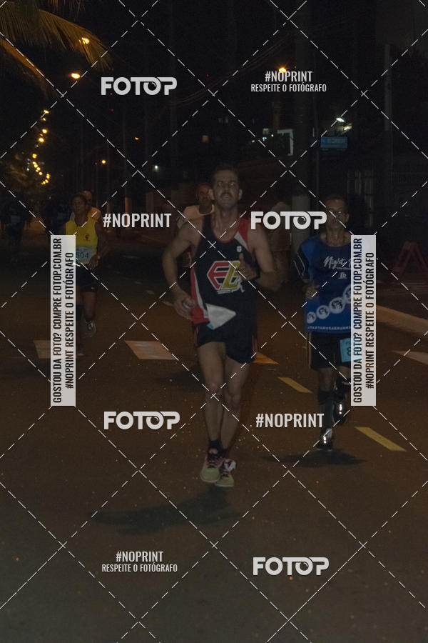 Buy your photos of the eventNight Run 5K 10K Praia Grande on Fotop