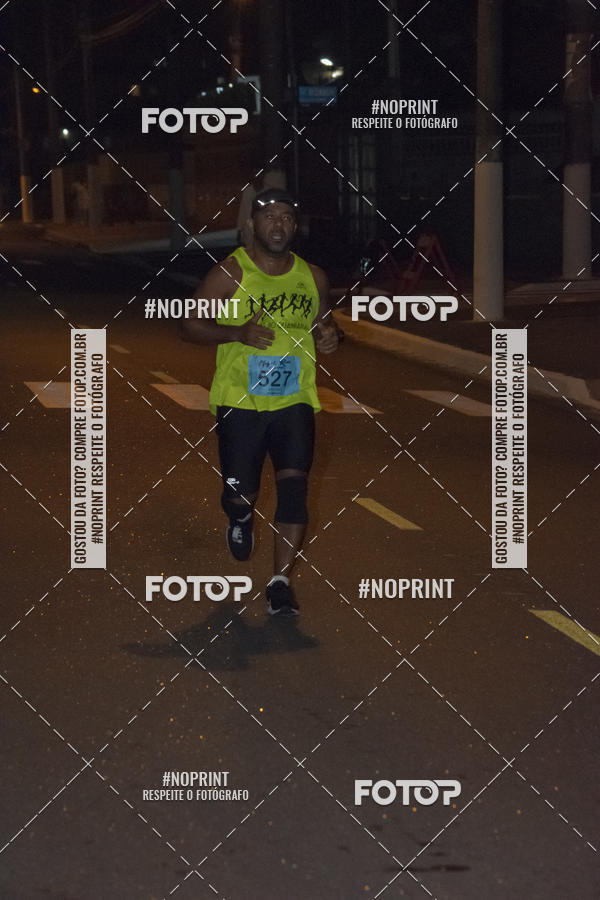 Buy your photos of the eventNight Run 5K 10K Praia Grande on Fotop
