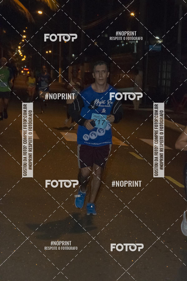 Buy your photos of the eventNight Run 5K 10K Praia Grande on Fotop