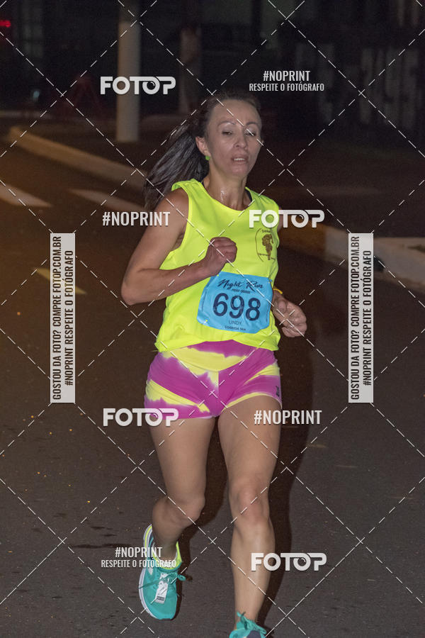 Buy your photos of the eventNight Run 5K 10K Praia Grande on Fotop
