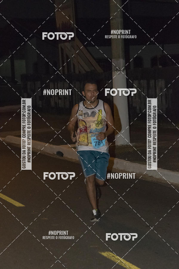 Buy your photos of the eventNight Run 5K 10K Praia Grande on Fotop