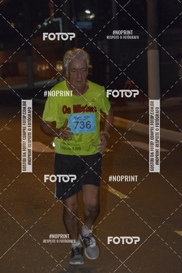 Buy your photos of the eventNight Run 5K 10K Praia Grande on Fotop