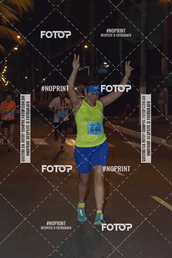 Buy your photos of the eventNight Run 5K 10K Praia Grande on Fotop