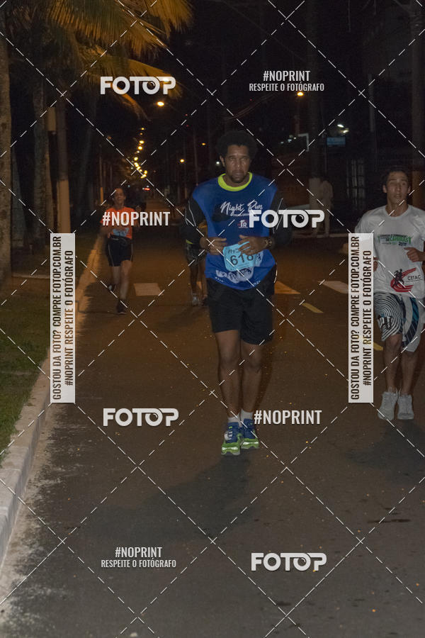 Buy your photos of the eventNight Run 5K 10K Praia Grande on Fotop