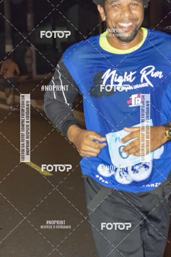 Buy your photos of the eventNight Run 5K 10K Praia Grande on Fotop