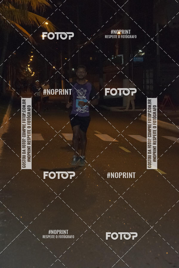 Buy your photos of the eventNight Run 5K 10K Praia Grande on Fotop