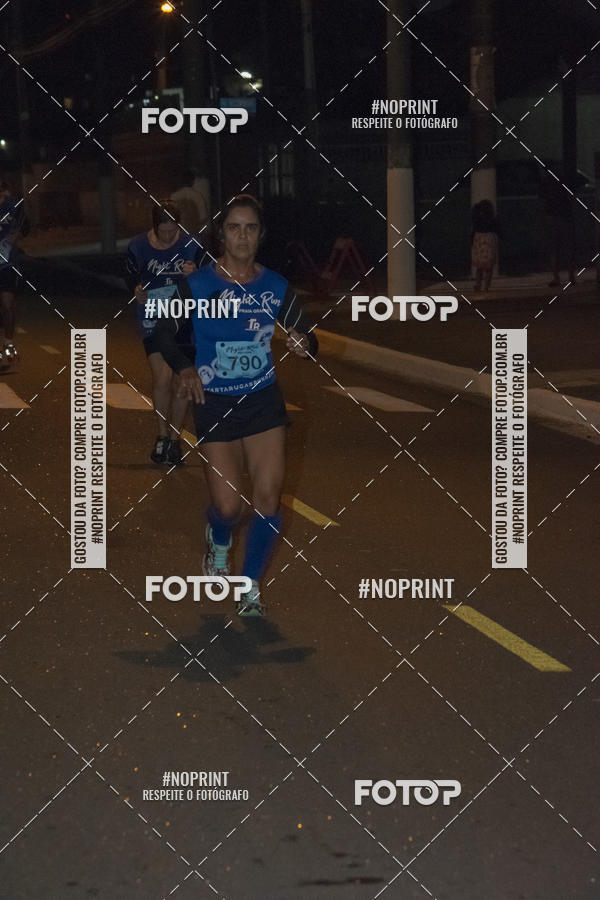 Buy your photos of the eventNight Run 5K 10K Praia Grande on Fotop