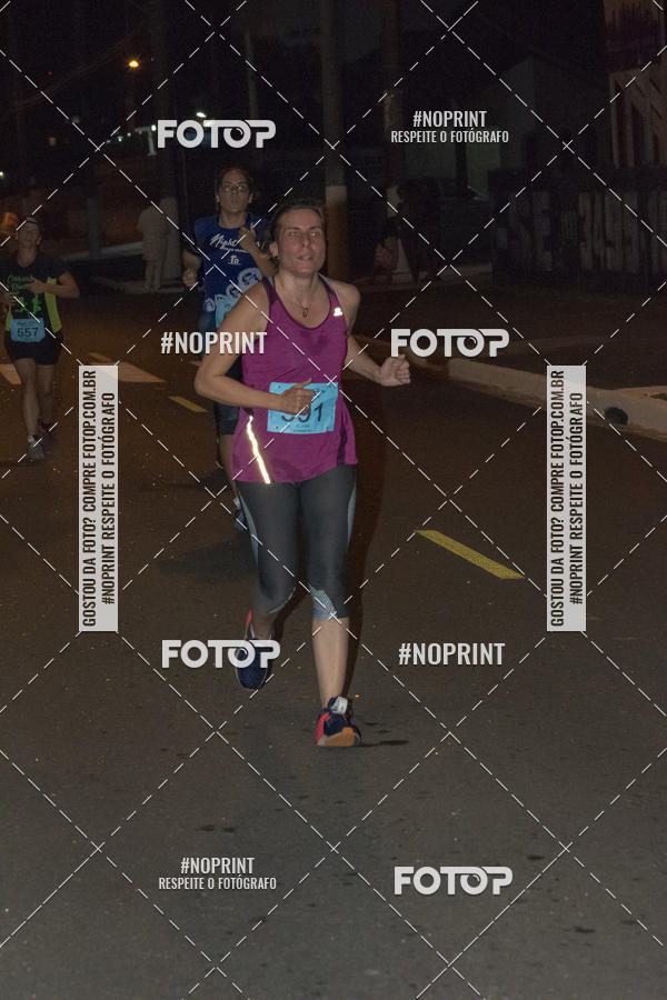 Buy your photos of the eventNight Run 5K 10K Praia Grande on Fotop