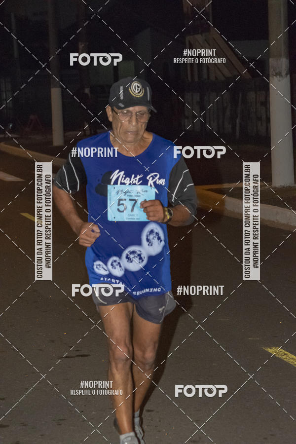 Buy your photos of the eventNight Run 5K 10K Praia Grande on Fotop