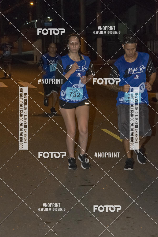 Buy your photos of the eventNight Run 5K 10K Praia Grande on Fotop