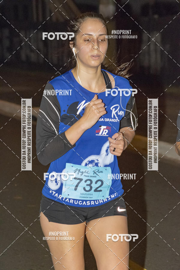 Buy your photos of the eventNight Run 5K 10K Praia Grande on Fotop