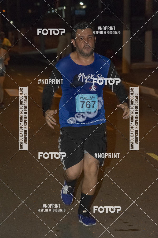 Buy your photos of the eventNight Run 5K 10K Praia Grande on Fotop