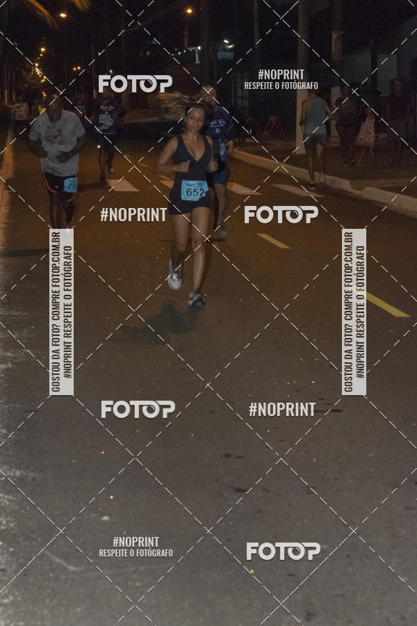 Buy your photos of the eventNight Run 5K 10K Praia Grande on Fotop