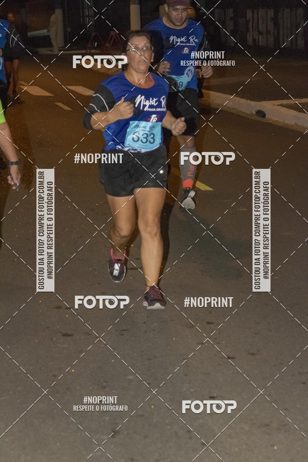 Buy your photos of the eventNight Run 5K 10K Praia Grande on Fotop