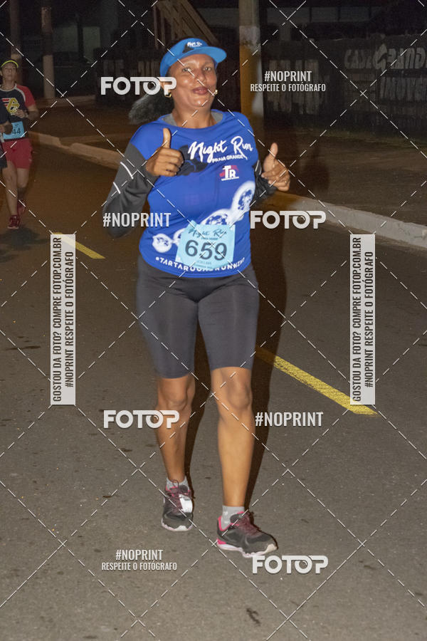 Buy your photos of the eventNight Run 5K 10K Praia Grande on Fotop
