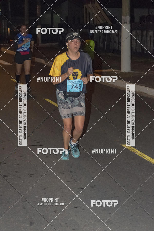 Buy your photos of the eventNight Run 5K 10K Praia Grande on Fotop