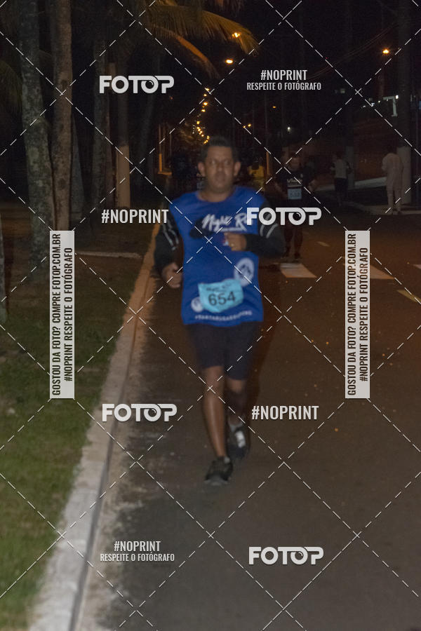 Buy your photos of the eventNight Run 5K 10K Praia Grande on Fotop