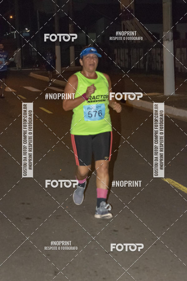 Buy your photos of the eventNight Run 5K 10K Praia Grande on Fotop