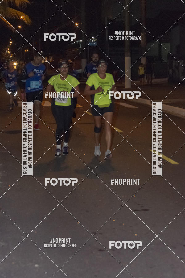 Buy your photos of the eventNight Run 5K 10K Praia Grande on Fotop
