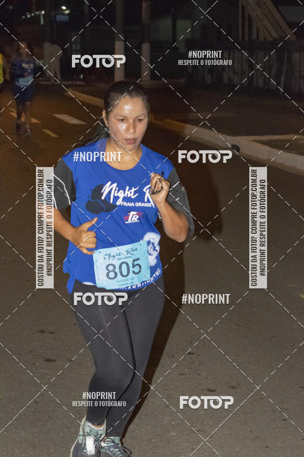Buy your photos of the eventNight Run 5K 10K Praia Grande on Fotop