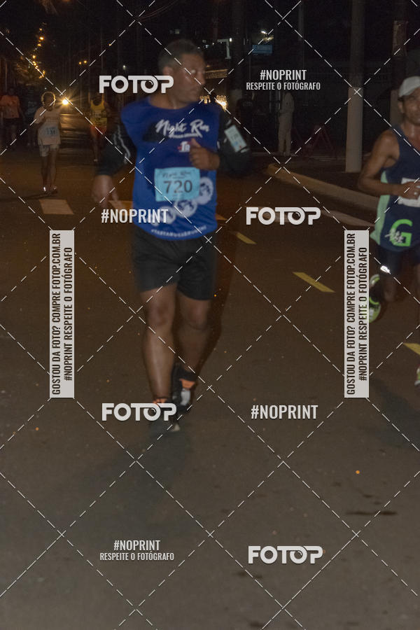 Buy your photos of the eventNight Run 5K 10K Praia Grande on Fotop