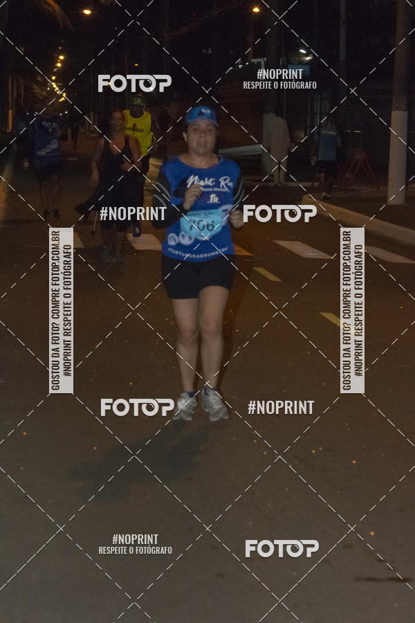 Buy your photos of the eventNight Run 5K 10K Praia Grande on Fotop