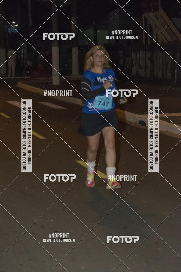 Buy your photos of the eventNight Run 5K 10K Praia Grande on Fotop