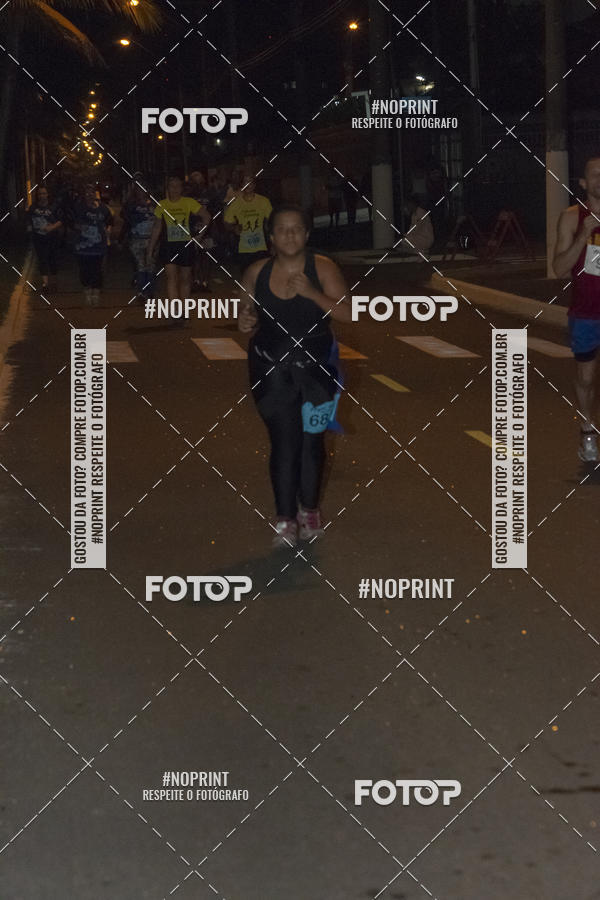 Buy your photos of the eventNight Run 5K 10K Praia Grande on Fotop