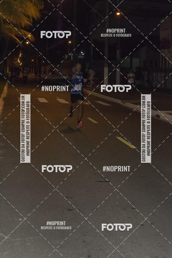 Buy your photos of the eventNight Run 5K 10K Praia Grande on Fotop
