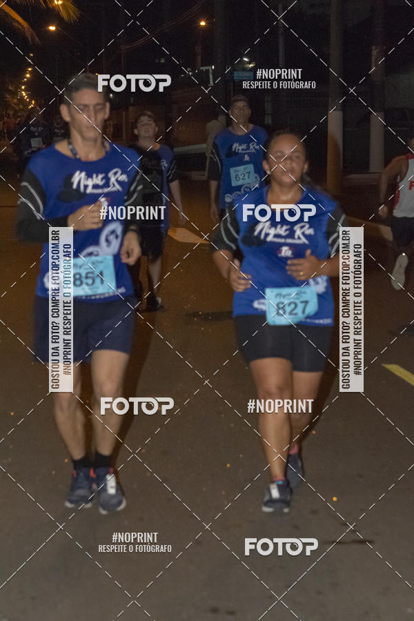 Buy your photos of the eventNight Run 5K 10K Praia Grande on Fotop