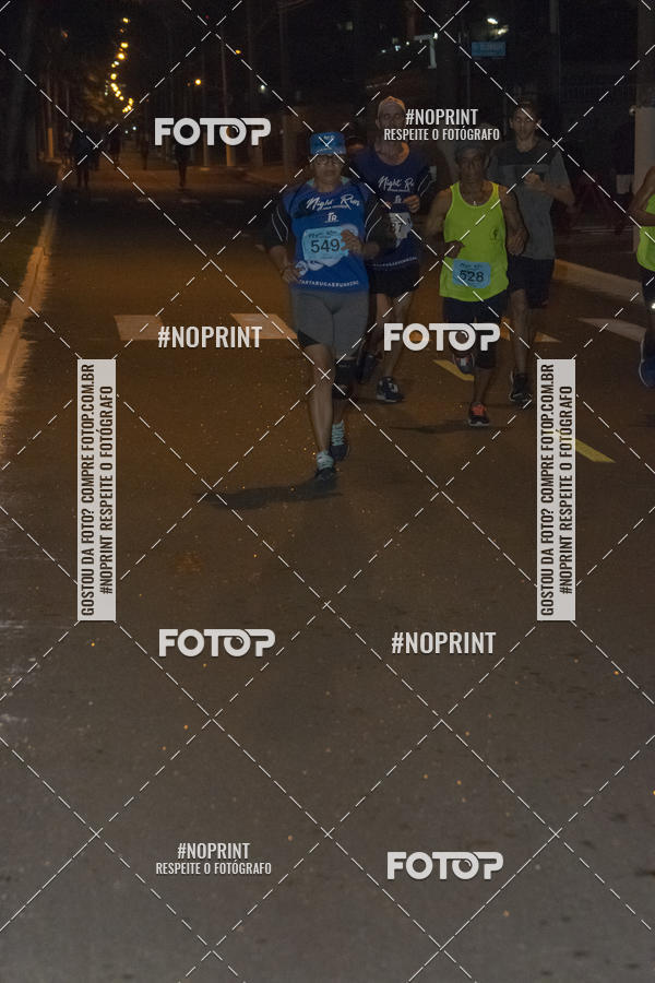 Buy your photos of the eventNight Run 5K 10K Praia Grande on Fotop