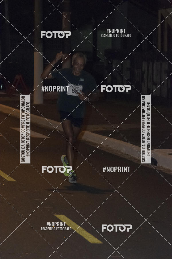 Buy your photos of the eventNight Run 5K 10K Praia Grande on Fotop